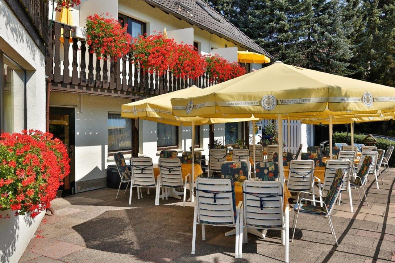 Themen Hotel Terrassen Cafe Bad Munder am Deister Bagian luar foto